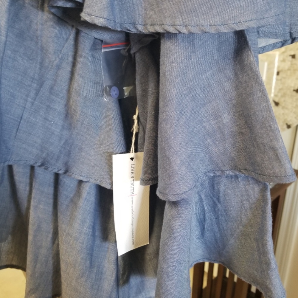 🆕️⬇️🎉HOST PICK🎉 Denim And Mesh Ruffle Layered Top - Picture 7 of 7